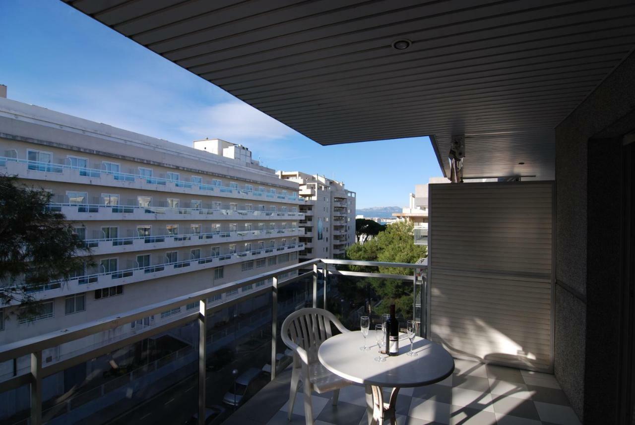 Zeus Montblanc Lägenhet Salou Exteriör bild